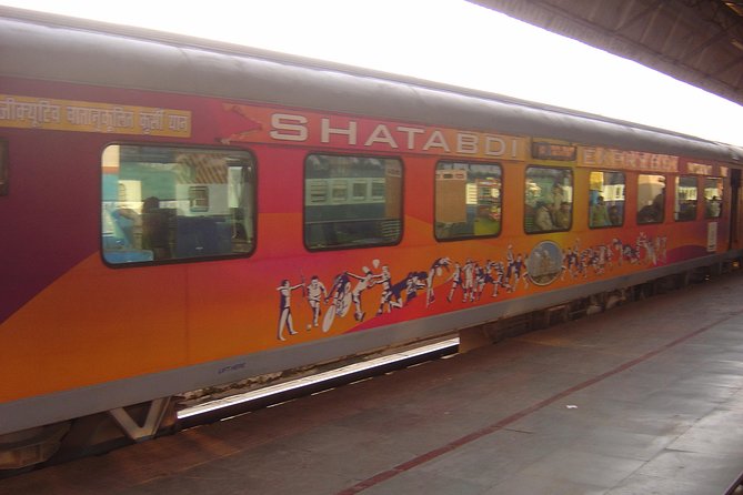 Day Tour From Khajuraho to New Delhi via Agra - Additional Information