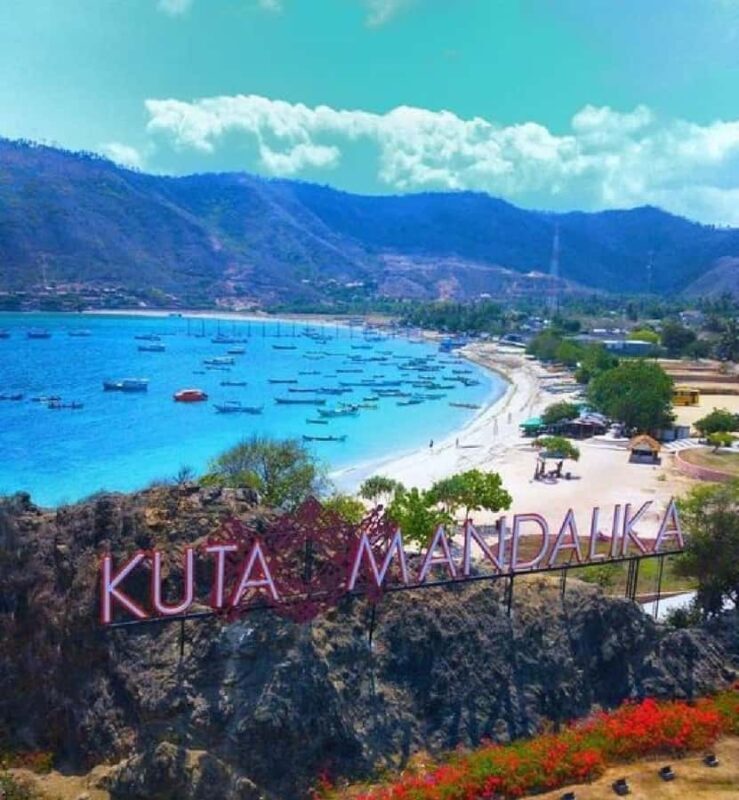 Day Tour /Hand Weaving,Tradisional Village&Beach Tour - Good To Know