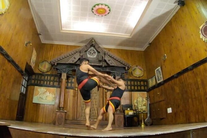 Day Tour in Alleppey and Cochin with Backwater Cruise and Beach - Discovering Kerala’s Waterways: Alleppey Backwaters