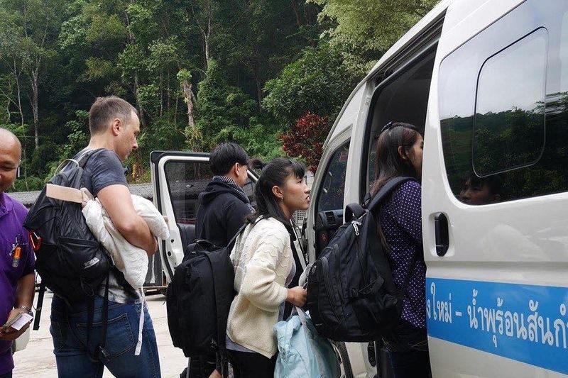Day Tour Mae kampong/ Hot springs / Monjam / Pongyang jungle/Botonic - Choose your day before you book