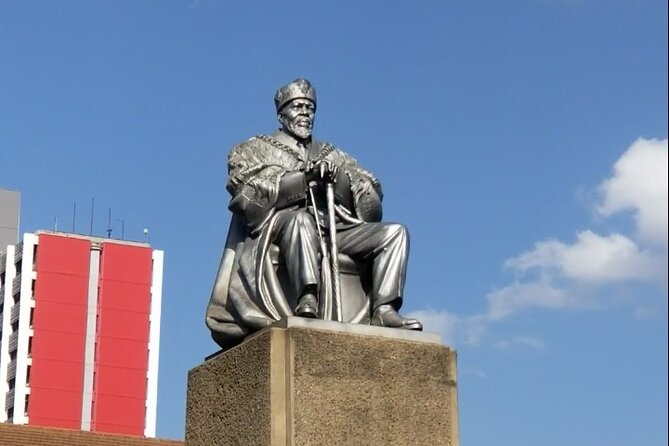 Day Tour: Museum, Nairobi City Drive, Giraffe Center, Bomas - Pickup Information