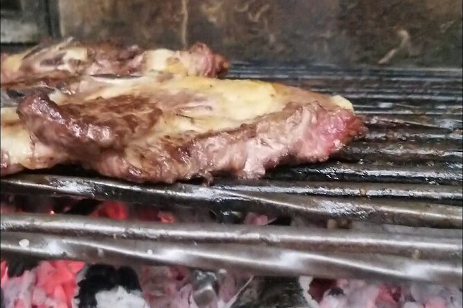 Day Tour: Museum, Nairobi City Drive, Giraffe Center, Bomas - Meeting and Pickup