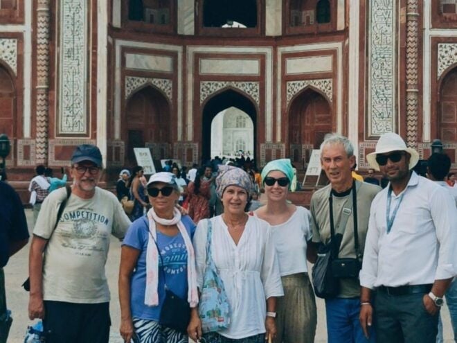 Day Tour Of Agra From Bangalore With Lunch And Entrances - Tour Experience
