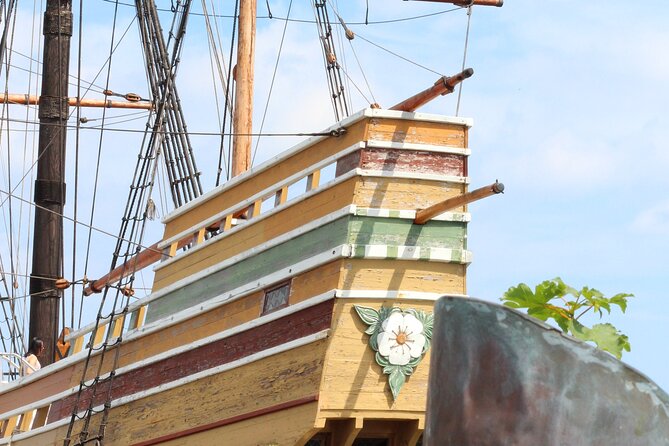 Day Tour of Plymouth and Cape Cod From Boston - Exploring Plymouth Rock