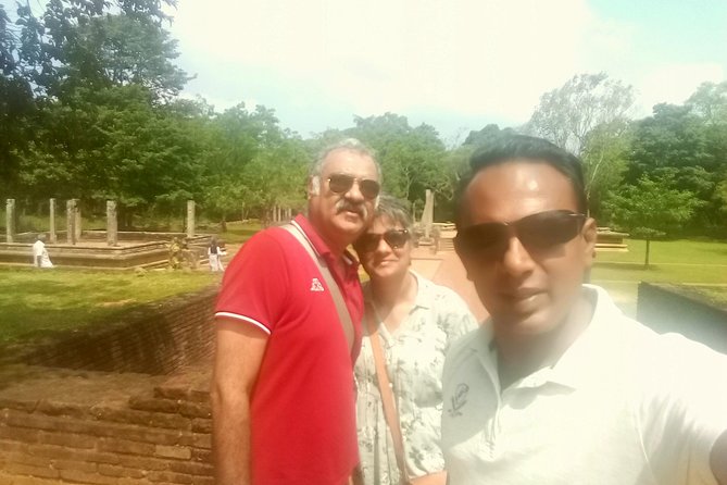 Day Tour Sigiriya to Anuradhapura - Common Questions
