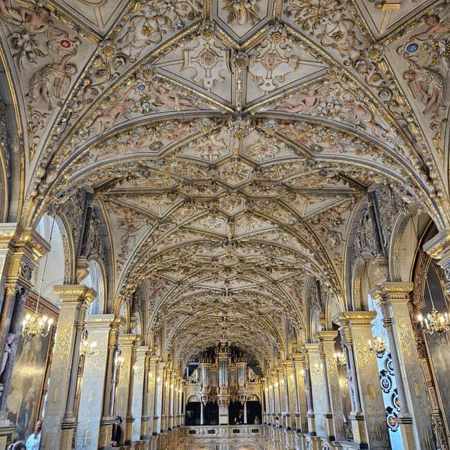 Day tour to: Cathedral, Viking Ships & a renaissance Palace - Authentic Insights from Reviews