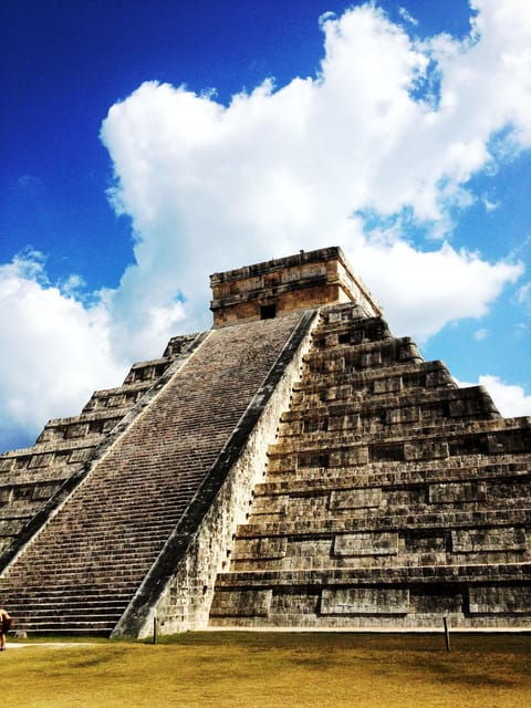 Day Tour to Chichén Itzá, Ik Kil Cenotes & Suytun Valladolid - Itinerary and Highlights
