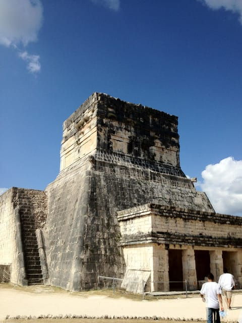 Day Tour to Chichén Itzá, Ik Kil Cenotes & Suytun Valladolid - Customer Feedback and Ratings