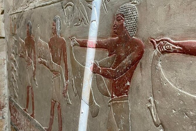 Day Tour to Giza Pyramids, Memphis and Sakkara - Accessibility Details