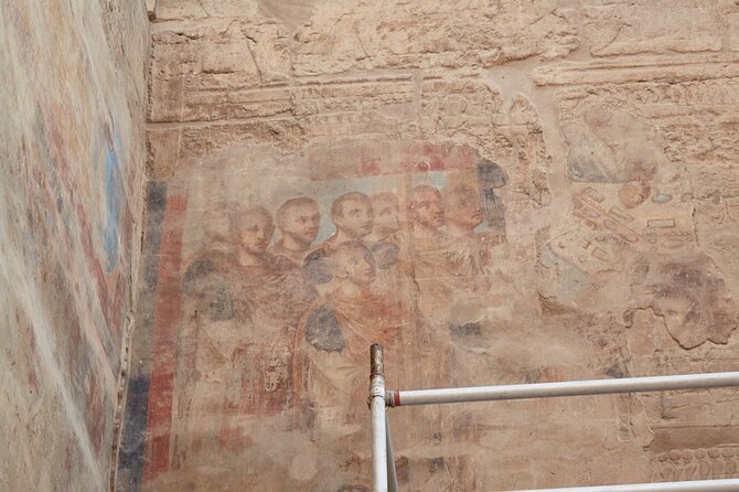 Day Tour to Habu Temple, Valley of the Nobles and Deir El Madina - Habu Temple Exploration