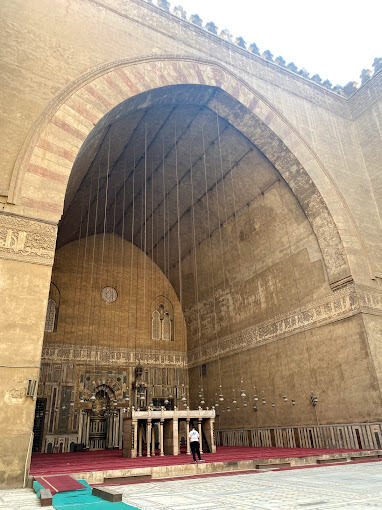 Day Tour to Islamic and Coptic Cairo and Cave Church with lunch - What a full day feels like