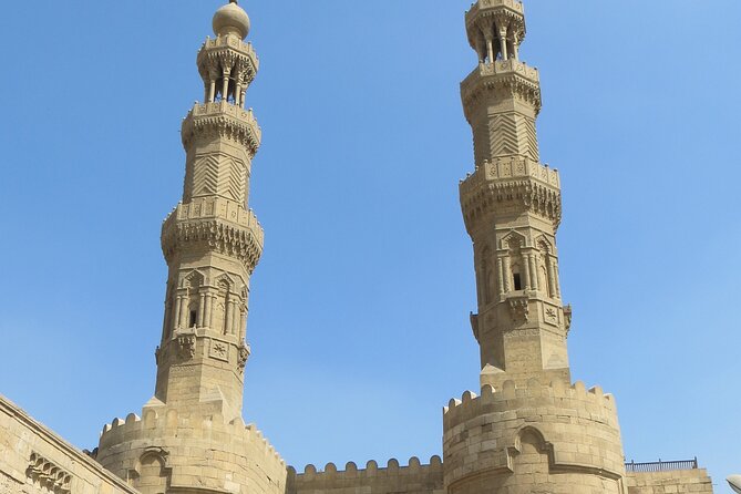 Day Tour To Islamic Cairo - Pickup Information and Accessibility