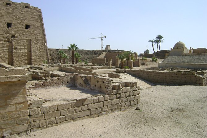 Day Tour to Luxor From Aswan by Car - Pricing and Guarantee