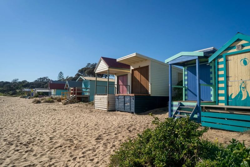 Day tour to Mornington Peninsula from Melbourne - Sorrento lunch and the bay question