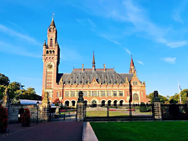 Day Tour to Rotterdam, Delft, The Hague Incl. Royal Delft Factory - Is the price good value?