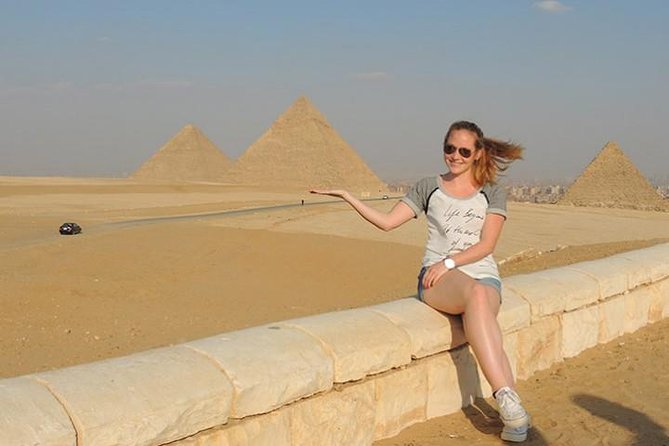 Day Tour to the Pyramids of Giza and the Egyptian Museum - Itinerary Details