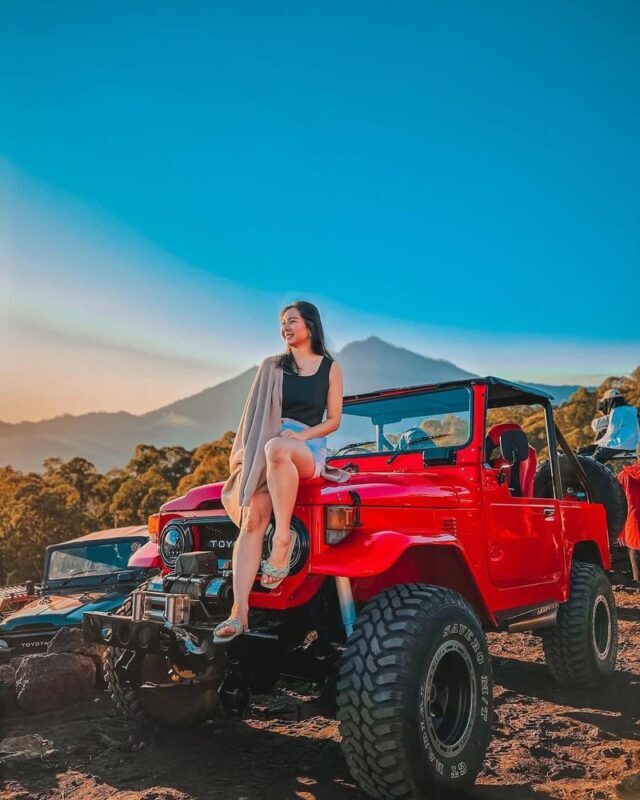 Day Tour Ubud and Mount Batur Jeep Sunrise with Highlight Activities - Sunrise begins with a pre-dawn pickup
