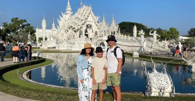 Day Tour Visit the Top Attractions in Chiang Rai - Group Size and Pickup