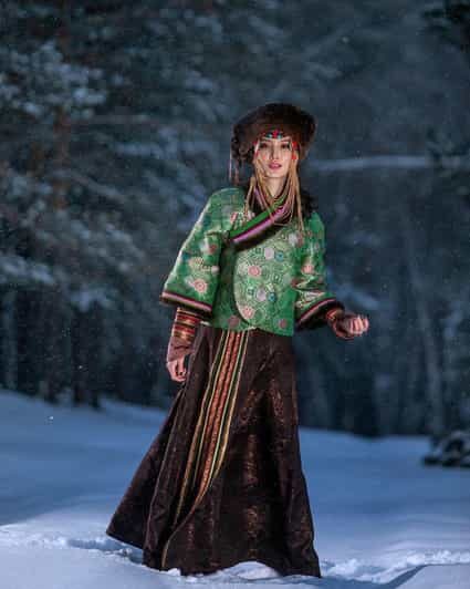 Day tour with Traditional clothes and photographer - Good To Know