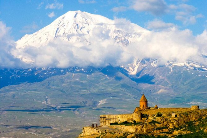 Day Tour: Yerevan - Khor Virap - Noravank - Areni Winery - Khor Virap Monastery Visit