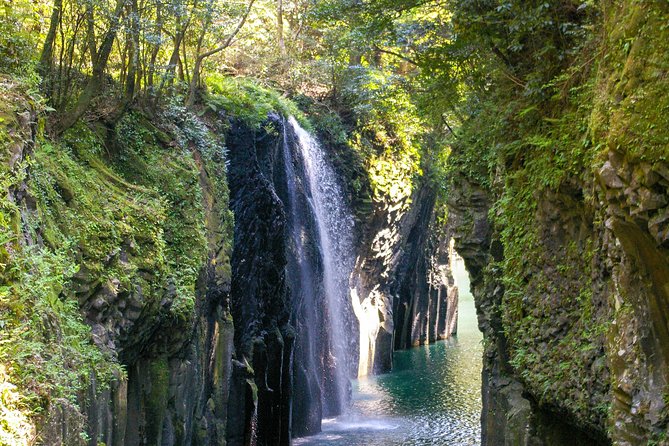 Day Trip Charter Bus Tour to Mythical "Takachiho" From Fukuoka - Highlights of Takachiho