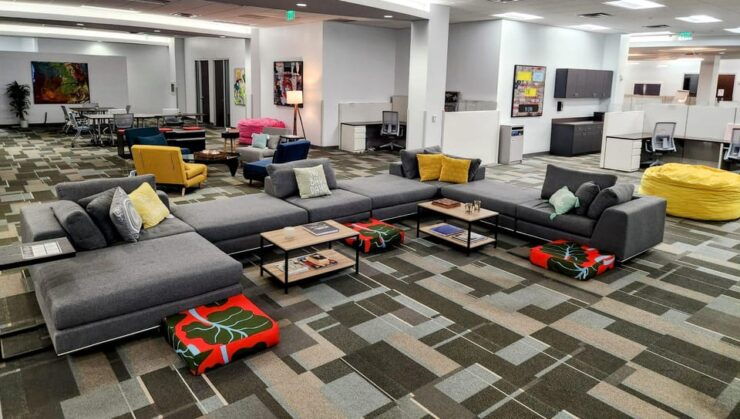 DAY TRIP - Downtown Airport and Cruise Line Lounge - Lounge Features and Amenities