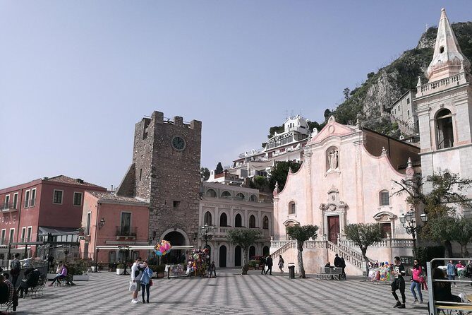 Day trip Etna and Taormina Highlights - Introduction