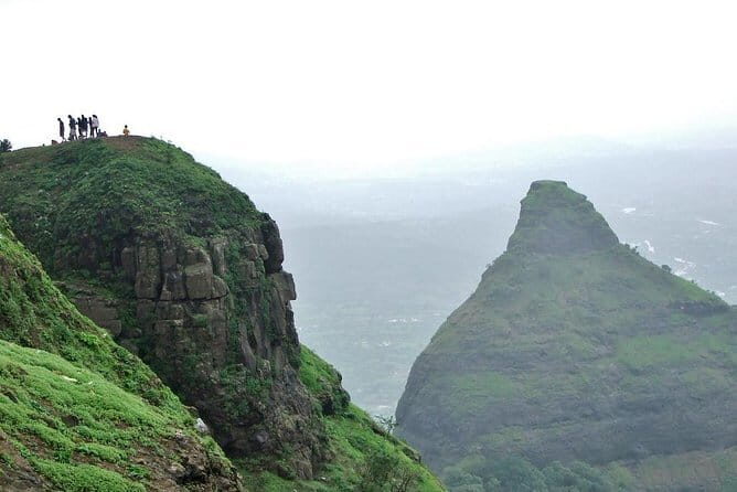 Day Trip Experience to Lonavala hill Station with caves and Forts from Mumbai - Good To Know