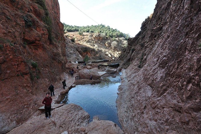 Day Trip Fes to Middle Atlas Mountain - Scenic Stops Along the Way
