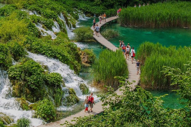 Day Trip From Dubrovnik to Plitvice Lakes - Small Group Experience
