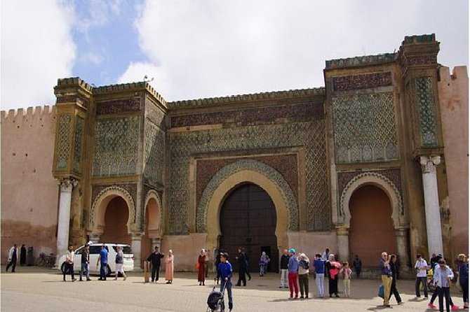 Day Trip From Fez to Meknes and Volubilis - Historic Town of Moulay Idriss