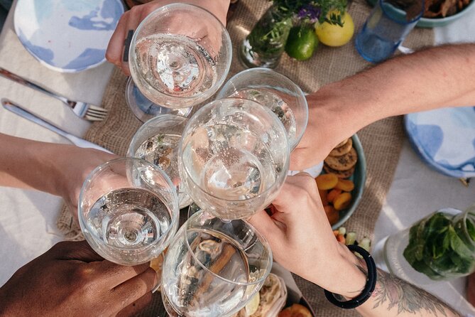 Day Trip From Paris : Gastronomical Experience & Castle Visit - The Sum Up