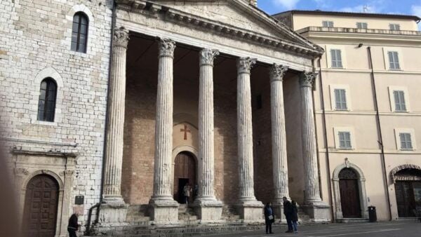 Day Trip From Rome to Assisi and Orvieto - 10 Hours - Accessibility Information