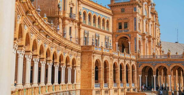 Day Trip From Seville to Tangier All Inclusive - Moroccan Cuisine
