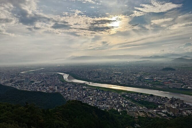 Day Trip Gifu Highlight Tour by Public Transportation from Nagoya - Good To Know