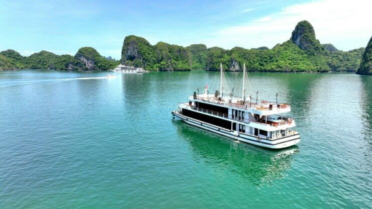 Day Trip Halong Bay Luxury VIP 6 Hours on Cruise - Activity Details