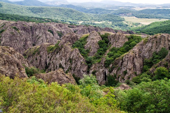 Day Trip Hike Rocky Fortress of Birtvisi With Lunch From Tbilisi - Inclusions and Exclusions