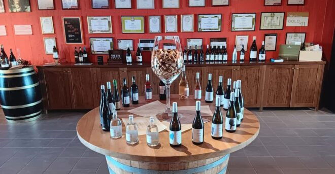Day Trip Knossos, Pottery, Winery and Taste Local Products - Cultural Experiences