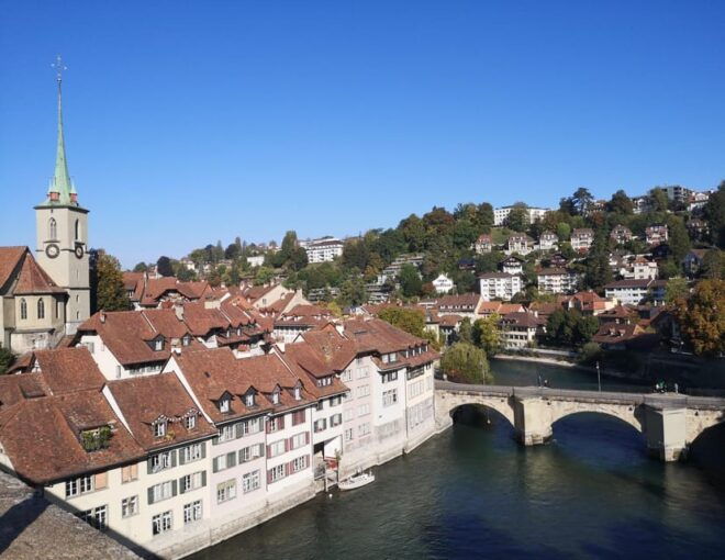 Day Trip : Luzern - Bern - Emmental Show Dairy - Visiting the Zytglogge Clock Tower
