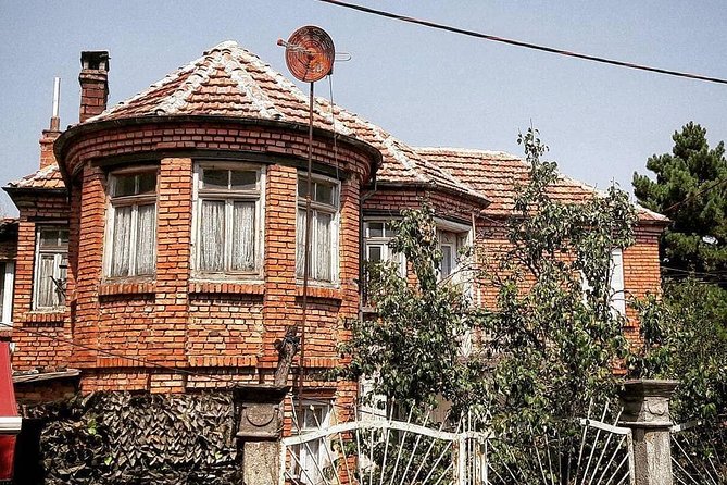 Day Trip of Pogradec and Korca - Pickup Information