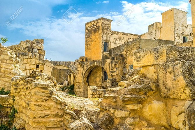 Day Trip off the Beaten Track to Kef and Musti From Tunis - Local Cuisine and Dining Options