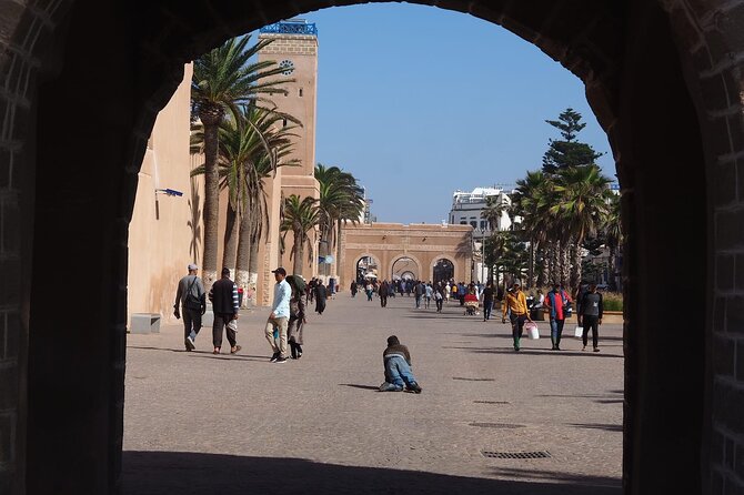 Day Trip Out From Marrakech to Essaouira City - Inclusions and Exclusions