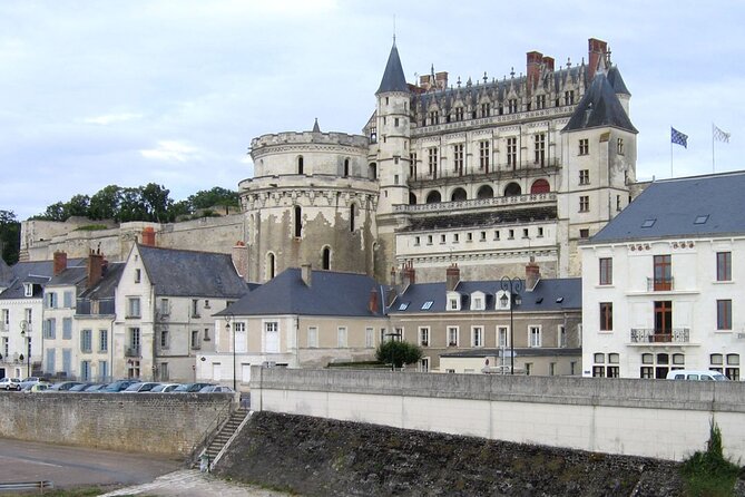 Day Trip: Paris to Loire Valley Castles - (Champagne on Board) - Meeting and Pickup