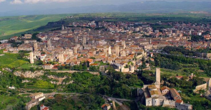 Day Trip Rome: Tarquinia and Cerveteri, Etruschi Tour - Duration and Availability