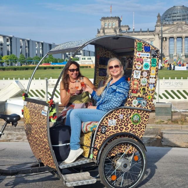 Day trip through Berlin: rickshaw adventure full of culture and enjoyment! - Food & Drink: A Taste of Berlin