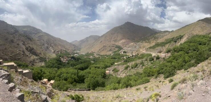 Day Trip To Agafay Desert and Atlas Mountains - Experience Highlights