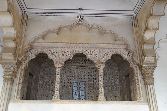 Day Trip To Agra From Hyderabad With Air Tickets - Additional Services