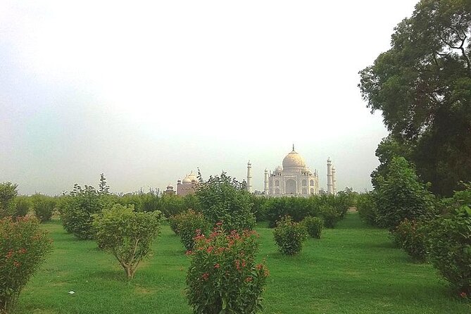 Day Trip To Agra From Hyderabad With Air Tickets - Customer Review