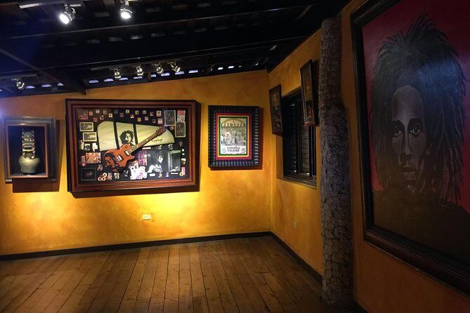 Day Trip to Bob Marley's Nine Mile and Dunn's River Falls from Falmouth - Dunn’s River Falls: The Climbing Adventure