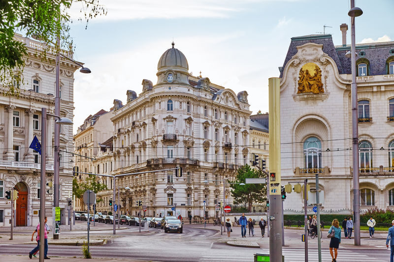 Day Trip to Bratislava from Vienna - A short drive, a very different capital